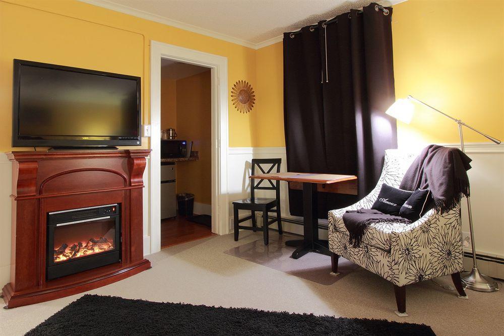 Hotel Dushore Kültér fotó
